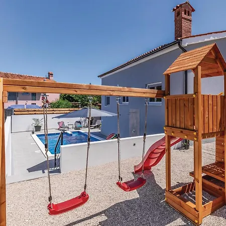 1 Bedroom Stunning In Pula